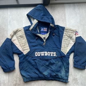 Vintage starter jacket
Dallas cowboys nfl football size small 90s